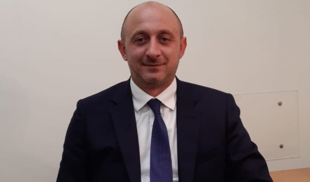 Aggressione con l’ascia, il deputato: “Grazie ai carabinieri evitata la tragedia”