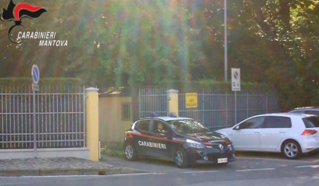 Controlli contro lo spaccio di stupefacenti, segnalati due giovani