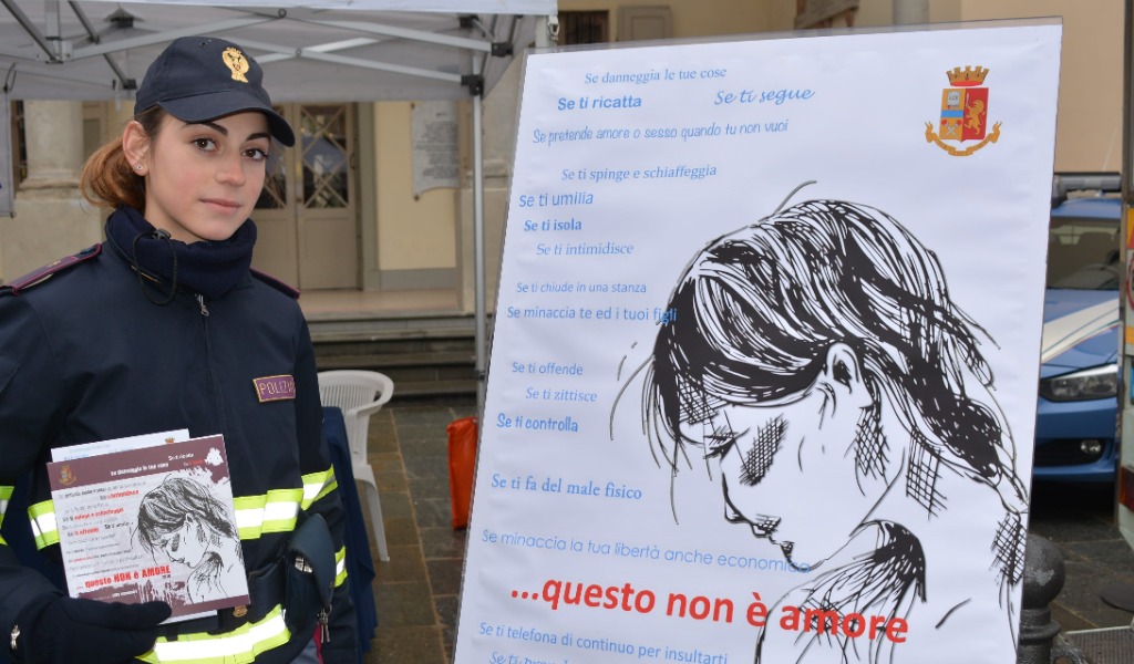 Questo non è amore: a San Valentino la Polizia non si dimentica della violenza di genere