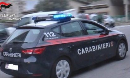 Spacciano hashish da anni: incastrati (e denunciati) due giovani di 19 e 21 anni