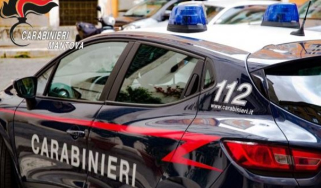 Picchia un connazionale con una bottiglia di whisky: lui denunciato e l’altro all’ospedale, ma entrambi sanzionati