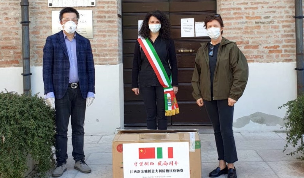 Solidarietà internazionale, 2mila mascherine dalla Cina a Gonzaga