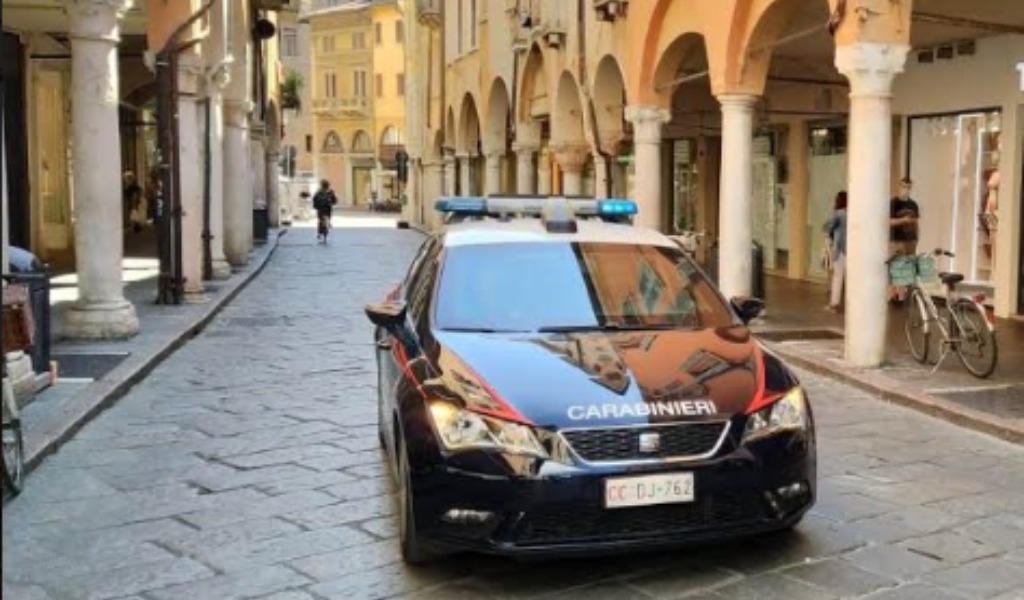 Shopping fraudolento: madre e figlia pizzicate con merce rubata