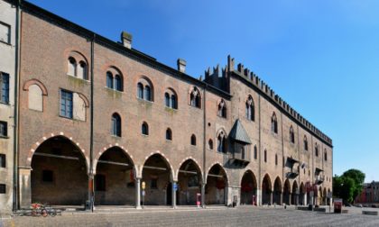 Causa Covid vietate le audio-guide Palazzo Ducale, ma ci pensano le guide turistiche