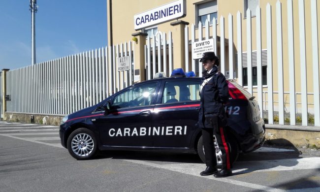 Favorivano i bar “amici”: in manette tre carabinieri