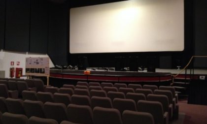 Fase 3, da domani si torna al cinema e a teatro: niente mascherina al posto