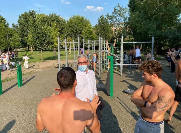 Inaugurate le nuove aree fitness, sindaco Palazzi: “All’inizio pensavo volessero menarmi…”