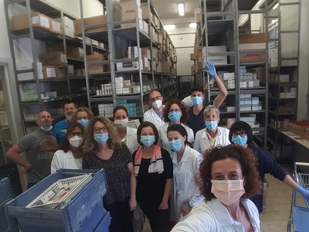 Farmacia ASST Mantova in prima linea nella lotta al Covid: impennata di farmaci