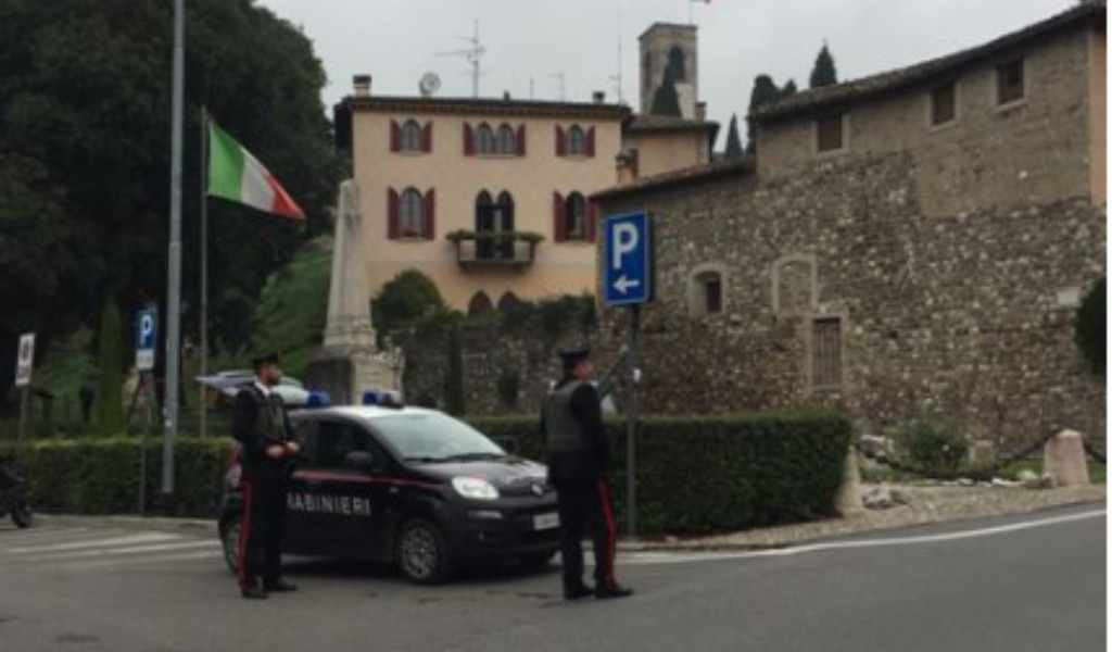 50enne segnalato alla Prefettura per uso di sostanze stupefacenti