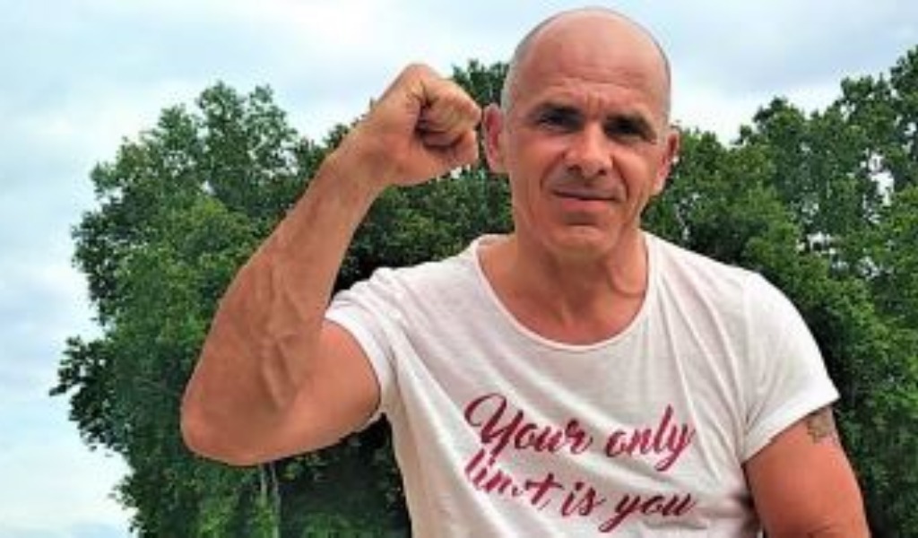 Andrea Devicenzi, 930 km su una gamba sola da Grado a Genova passando per il Mantovano