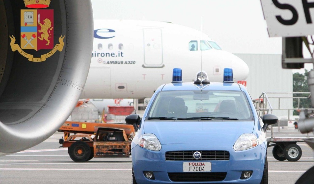 Irregolare sul territorio nazionale: pregiudicato espulso e accompagnato alla frontiera