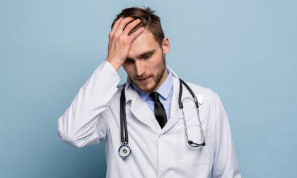 Anche in punto di morte per Covid: “Dottore, che malattia ho per davvero?”