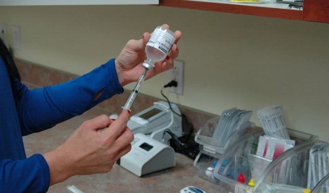 Antinfluenzale: nel Mantovano 80% in più di vaccinazioni rispetto al 2019