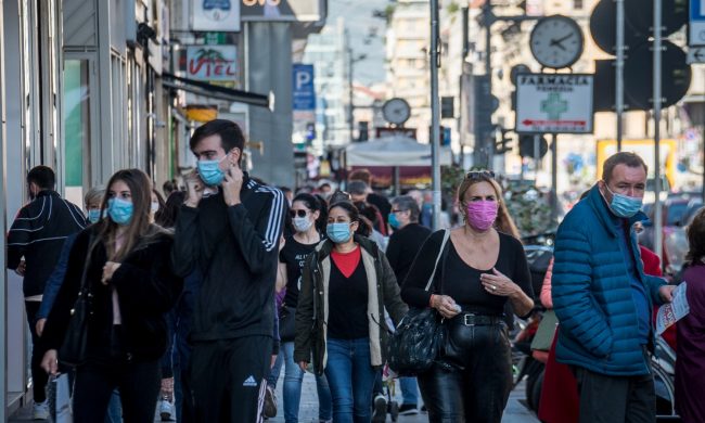 Zona rossa a Natale: passa la “linea dura”, oggi la decisione del Governo