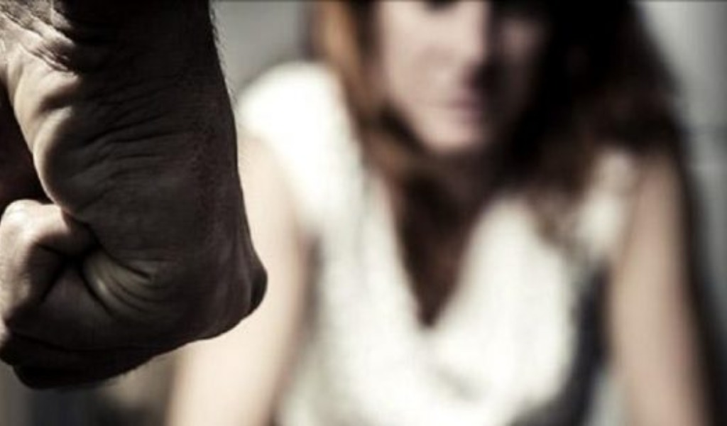 Sequestrata e violentata la sera di Natale: orrore in Lombardia