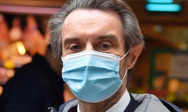 Fontana: “Da lunedì Lombardia torna zona arancione, si vede la luce in fondo al tunnel”
