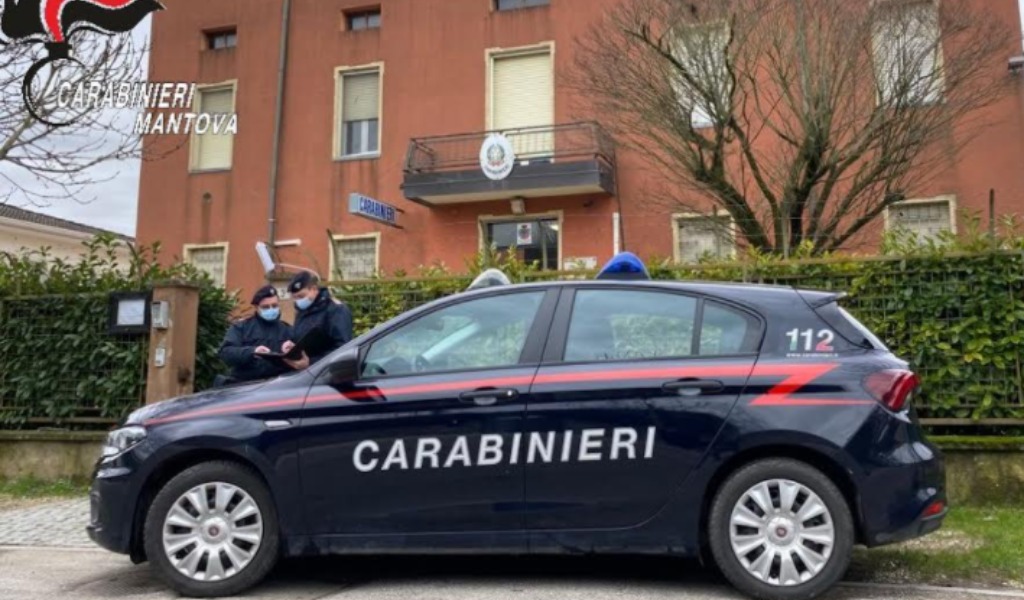 Positivo al Covid si allontana dalla comunità: al suo ritorno viene denunciato