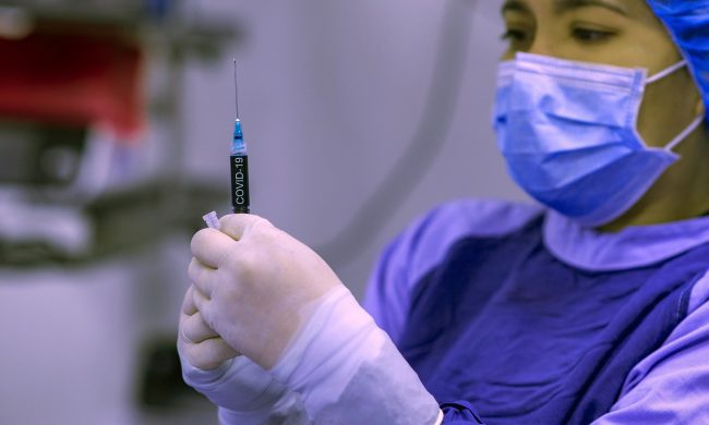 In Lombardia ancora fermi i richiami con vaccino diverso da AstraZeneca per gli under 60