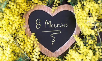 Frasi auguri Festa della donna 2021 e immagini da inviare via WhatsApp