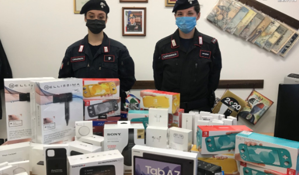 Trovati in possesso di 15mila euro di merce rubata in vari Mediaworld 