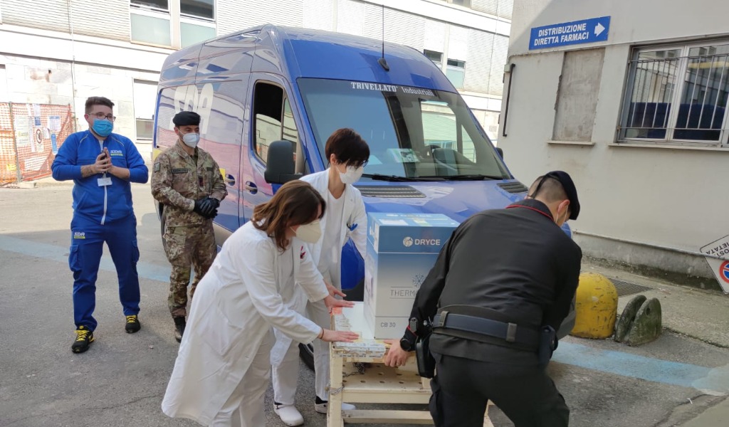 Consegnate 1600 dosi di vaccino AstraZeneca a Mantova