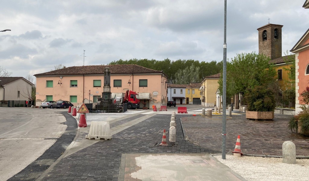 Quasi pronta la nuova piazza Diaz a Formigosa