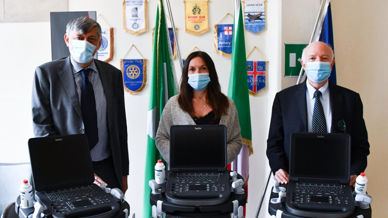 Ecografie polmonari a domicilio per i malati Covid grazie agli ecografi portatili