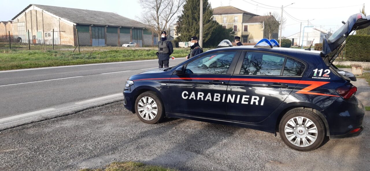 Maltrattava la convivente e il figlioletto: in manette un 32enne