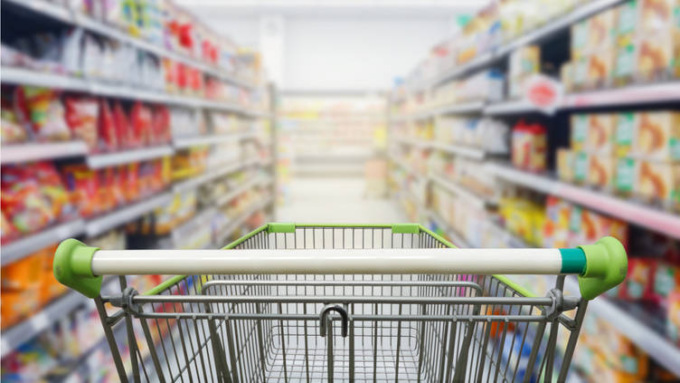 Rubano al supermercato: denunciati due uomini a Suzzara