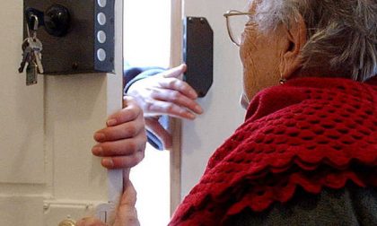 Per ogni anziano derubato una “scusa nuova” per farsi aprire la porta: ladra seriale finalmente fermata