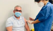 Il sindaco Mattia Palazzi si vaccina: "E' arrivato il mio turno"