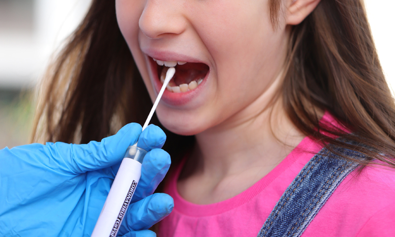 Test salivari molecolari nelle scuole, Moratti: “Molto incoraggianti i primi risultati”