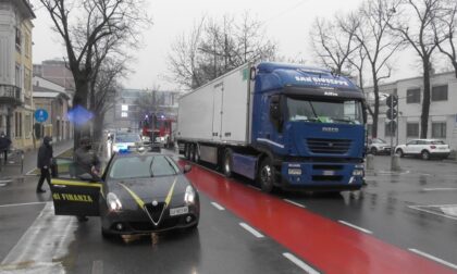 Gasolio agricolo utilizzato indebitamente, sequestrati camion e 24mila litri