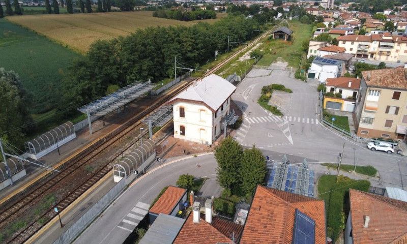 21enne mantovano investito e ucciso da un treno in Veneto
