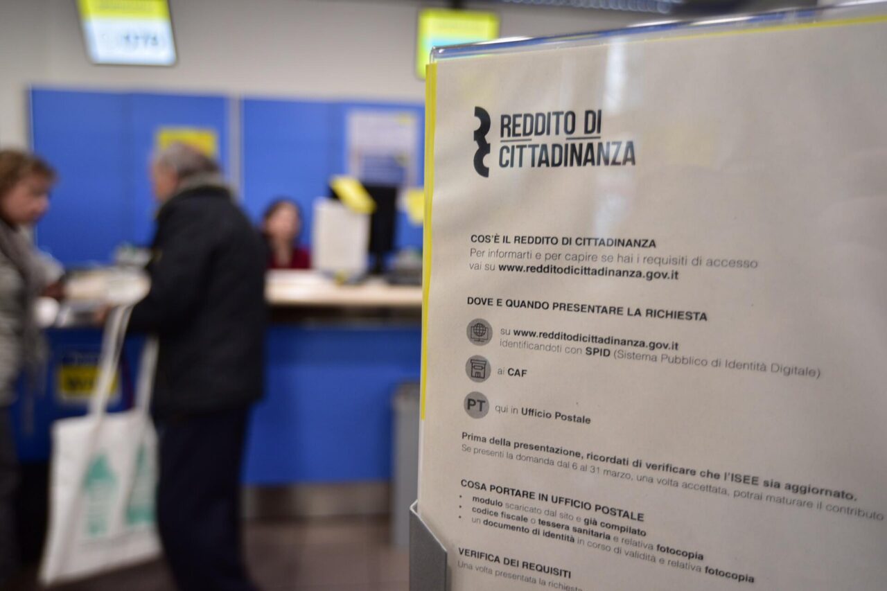 Reddito di cittadinanza: stop per 5.500 lombardi. Ecco come sarà il nuovo supporto per formazione e lavoro