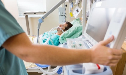 Covid, Germania in ginocchio: la Lombardia offre posti letto negli ospedali