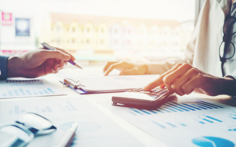 Mantova tra tradizione economica e innovazione digitale: la nuova consapevolezza finanziaria