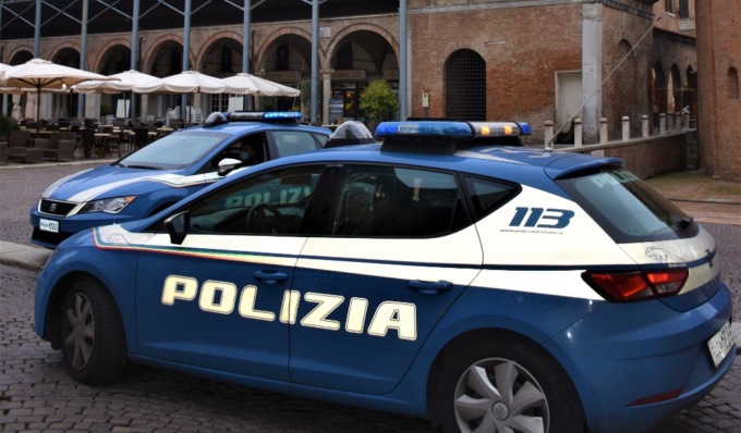 Al bar nonostante il divieto di accesso ai locali pubblici: denunciato