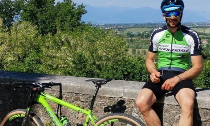 Si sente male mentre pedala, 50enne mantovano muore in ospedale