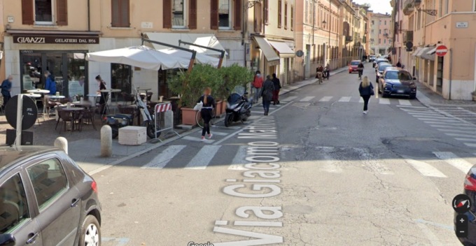 Si schianta col monopattino: grave un 14enne