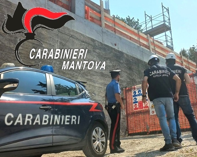 Maxi controlli dei carabinieri: chiusi 5 cantieri edili