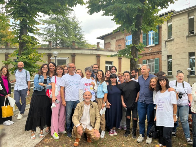 Tra medici e pazienti: la festa del reparto di Psiachiatria