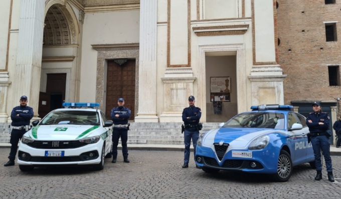Trovato con quasi mezzo chilo tra cocaina e hashish: arrestato per spaccio