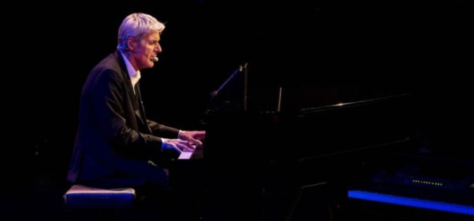 Grande successo per Claudio Baglioni al Sociale di Mantova
