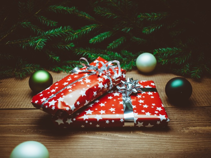 I 10 consigli anti truffa per acquistare in sicurezza i regali di Natale online
