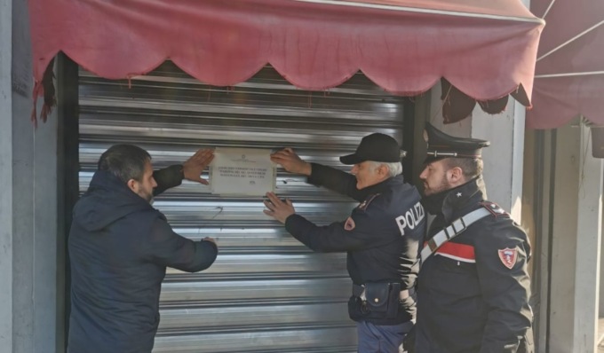 Dopo l’accoltellamento all’esterno del locale, chiuso bar a Mantova