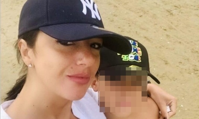 Muore di tumore a 36 anni: al figlio di 11 anni la commovente lettera