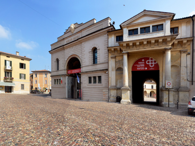 A Palazzo Ducale laboratori e visite guidate per famiglie: il calendario di Aprile e Maggio