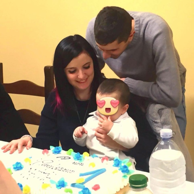 Lascia un bimbo di soli sei anni: grande cordoglio per Debora