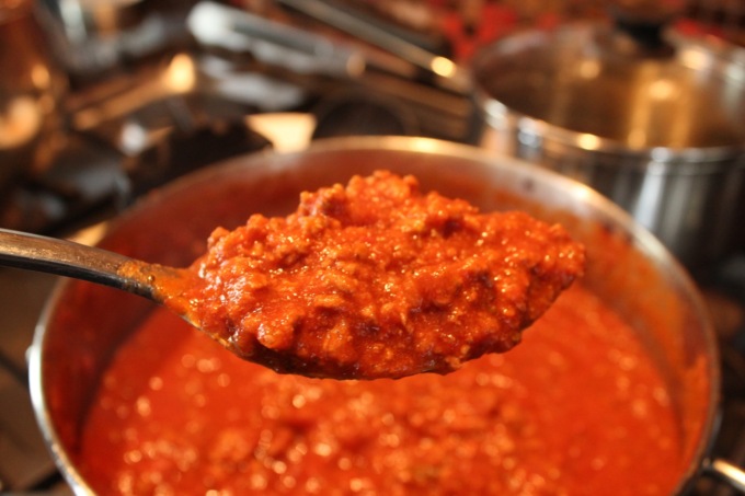 Presenza di salmonella, richiamato preparato per ragù di puro suino